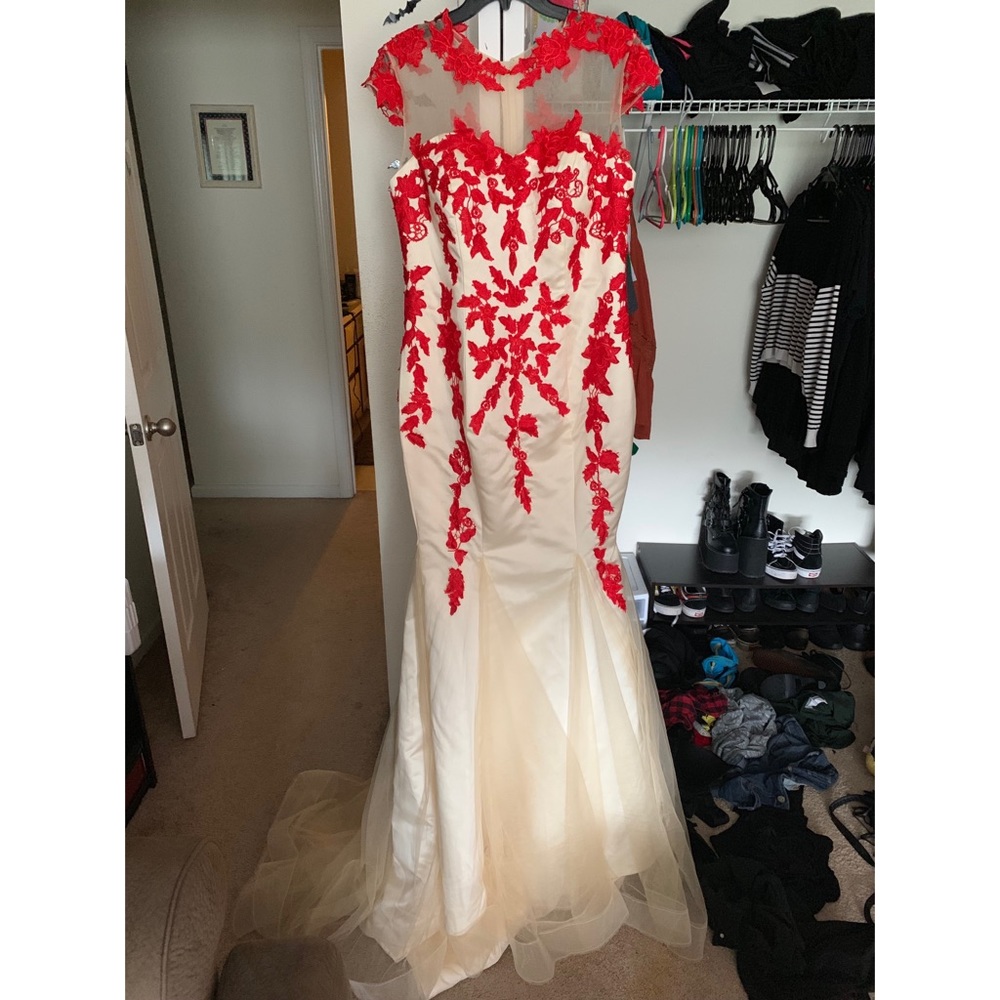 Ball gown